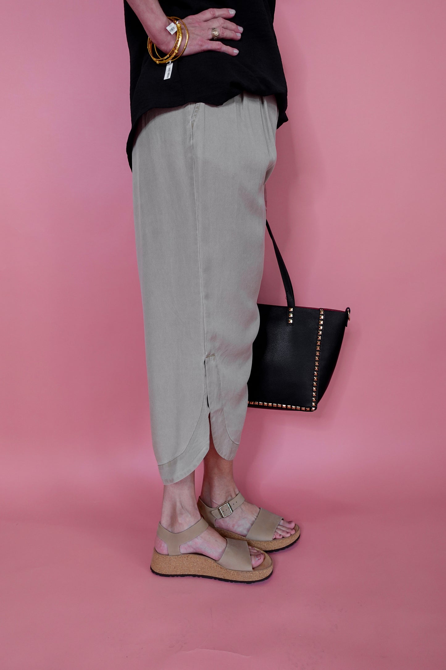 FLOWY PLEATED PANT