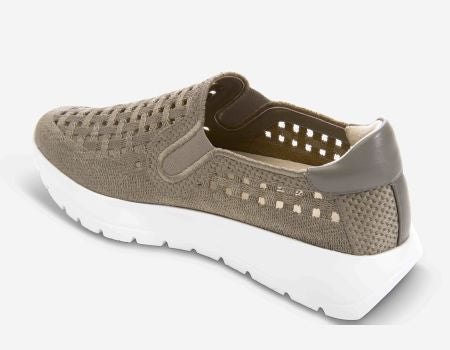 QUAY DIE CUT TENNIS SHOE