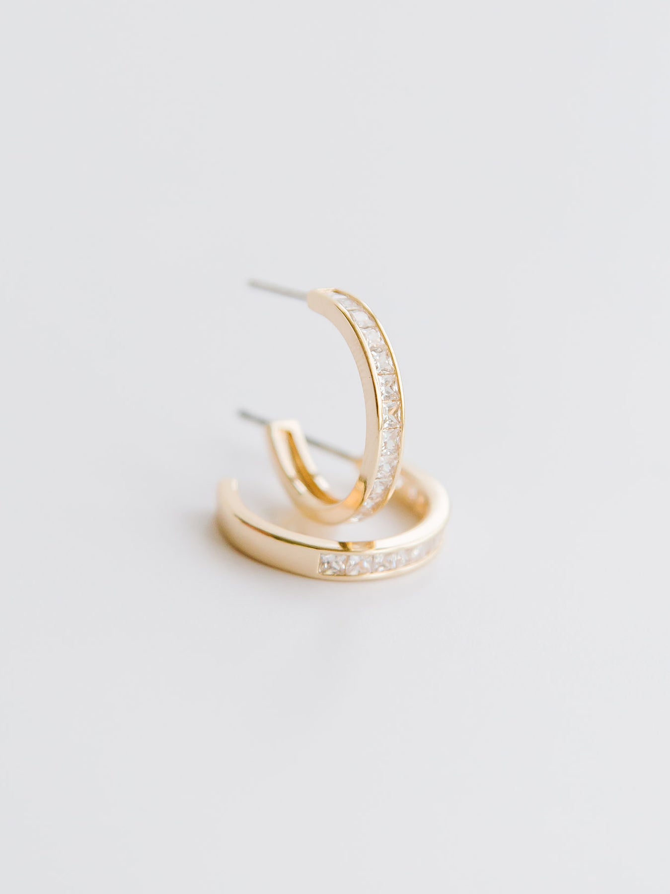 MM SMALL GOLDEN HOOPS