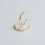 MM MEDIUM GOLDEN HOOPS