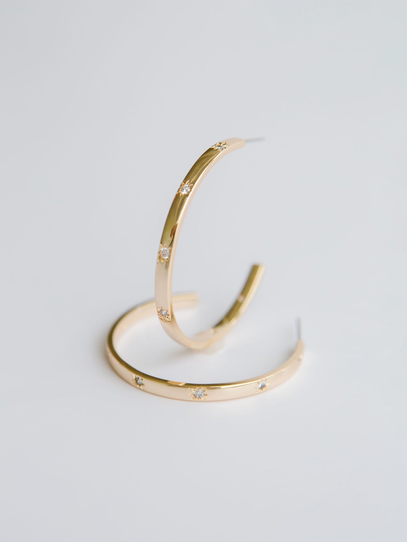 MM LARGE GOLDEN HOOPS