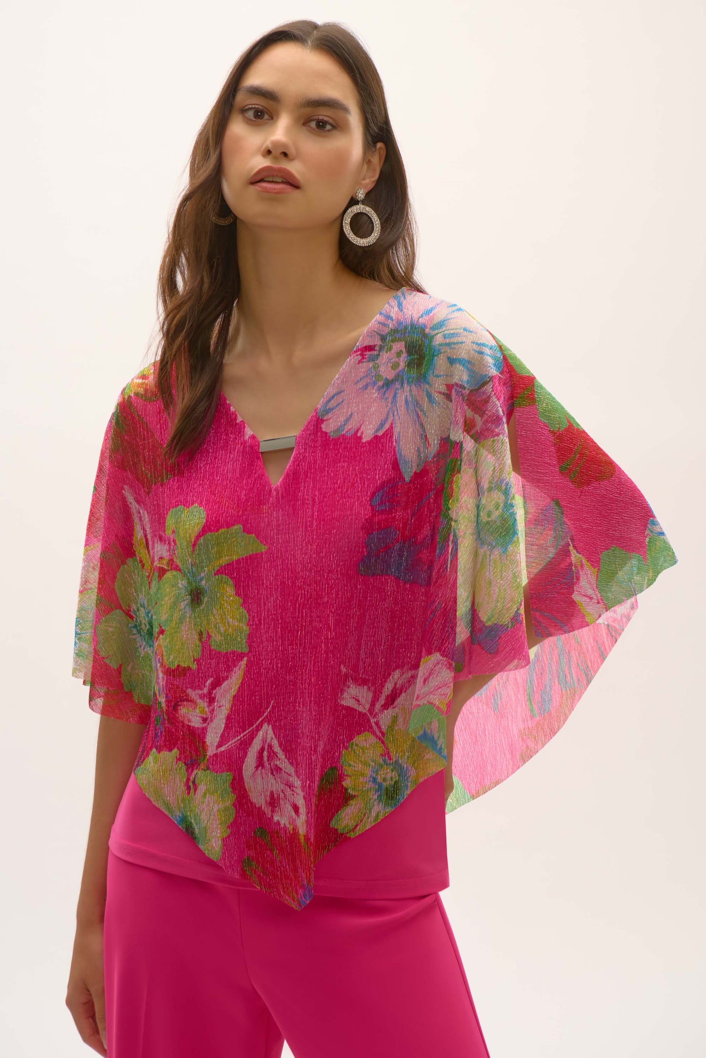 Floral V-Neck Pullover