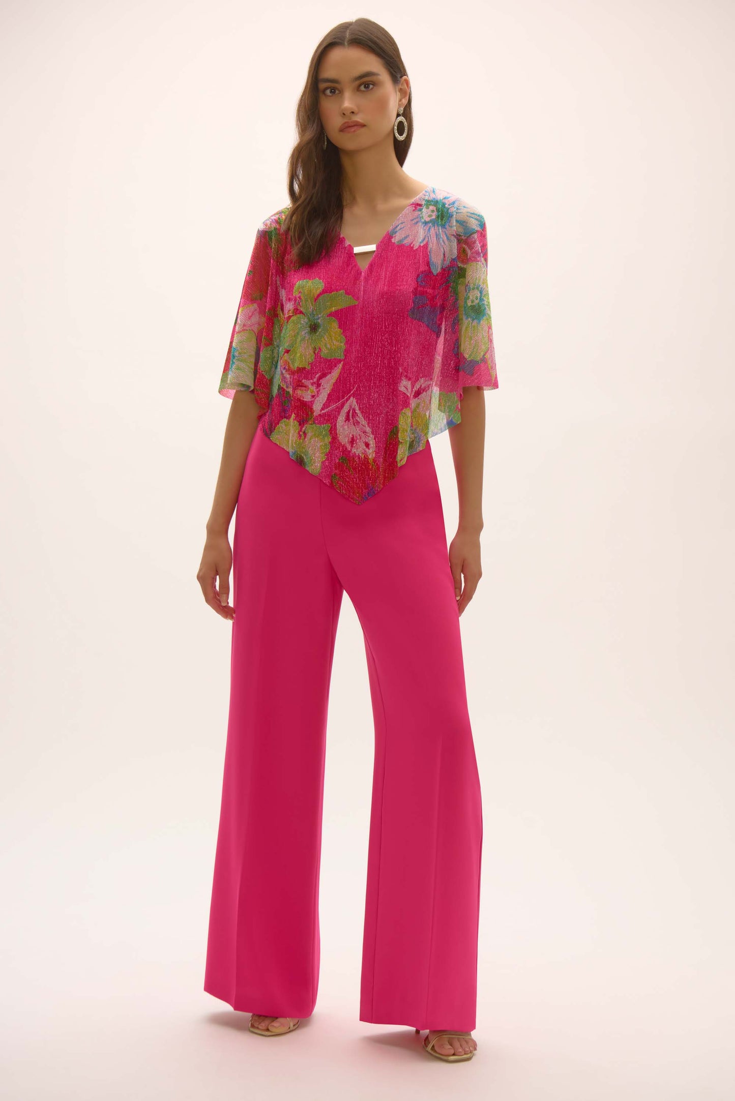 Floral V-Neck Pullover