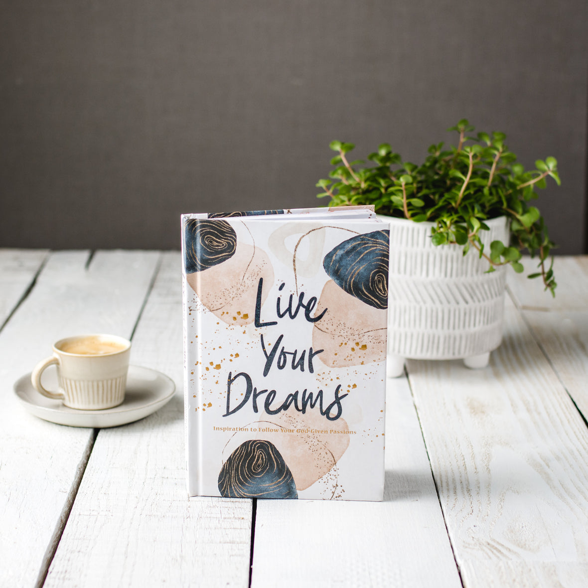 LIVE YOUR DREAMS