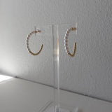 MM MEDIUM GOLDEN HOOPS