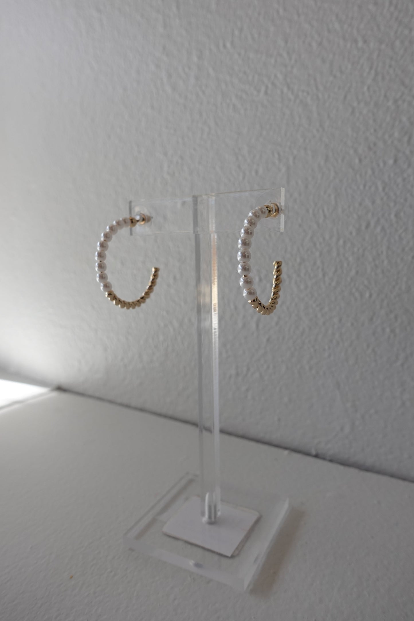 MM MEDIUM GOLDEN HOOPS