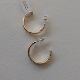 MM MEDIUM GOLDEN HOOPS