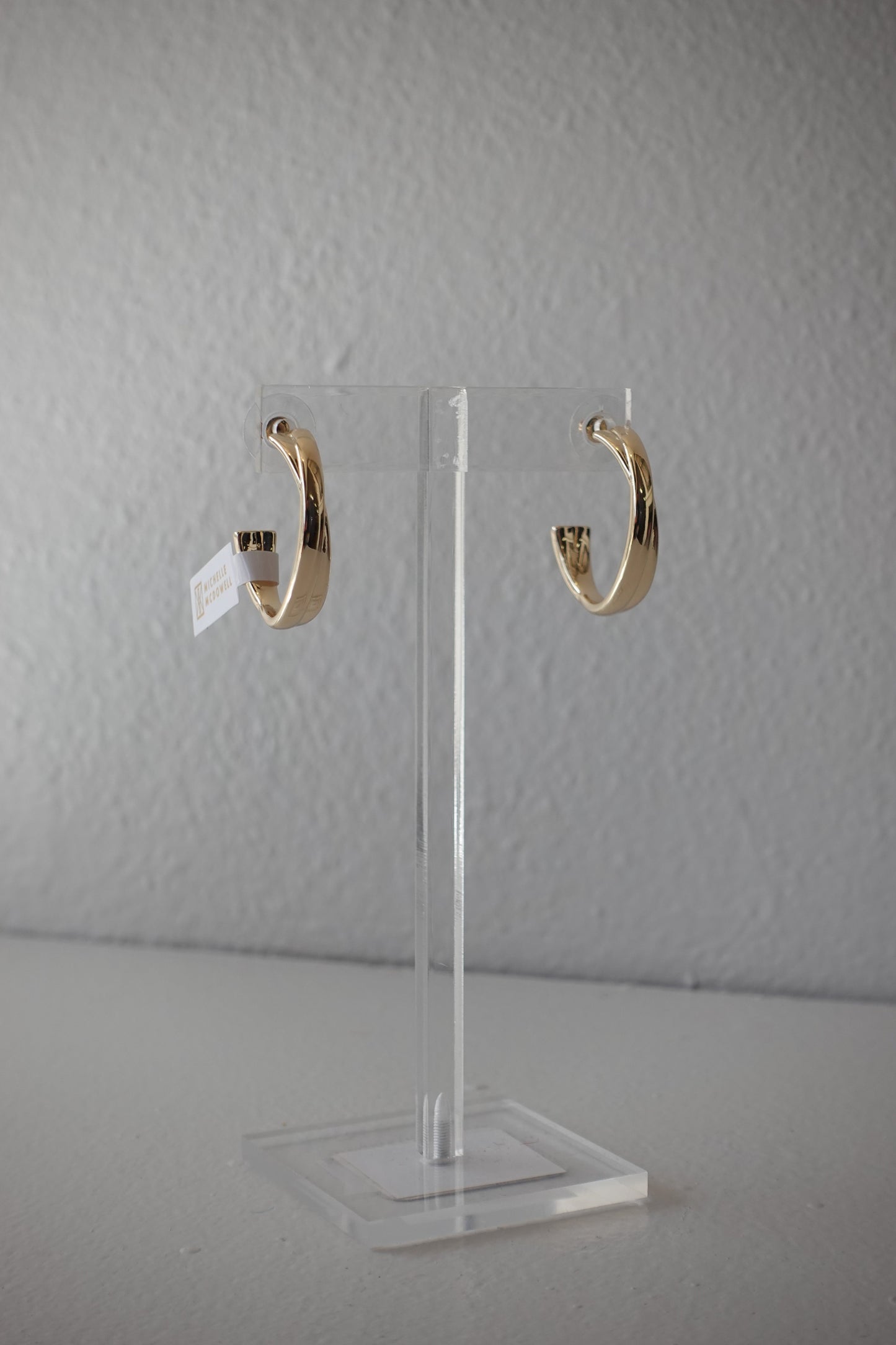 MM MEDIUM GOLDEN HOOPS