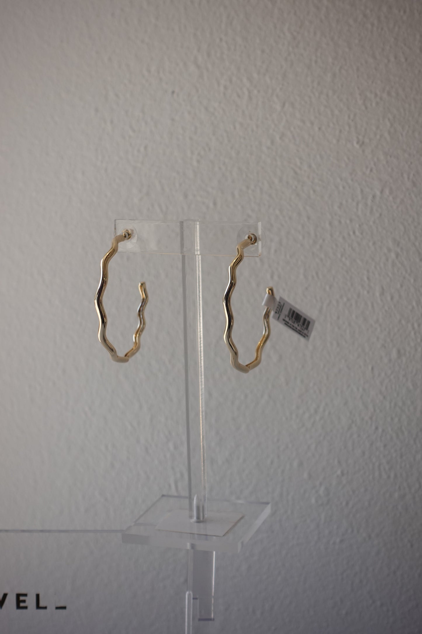 MM LARGE GOLDEN HOOPS