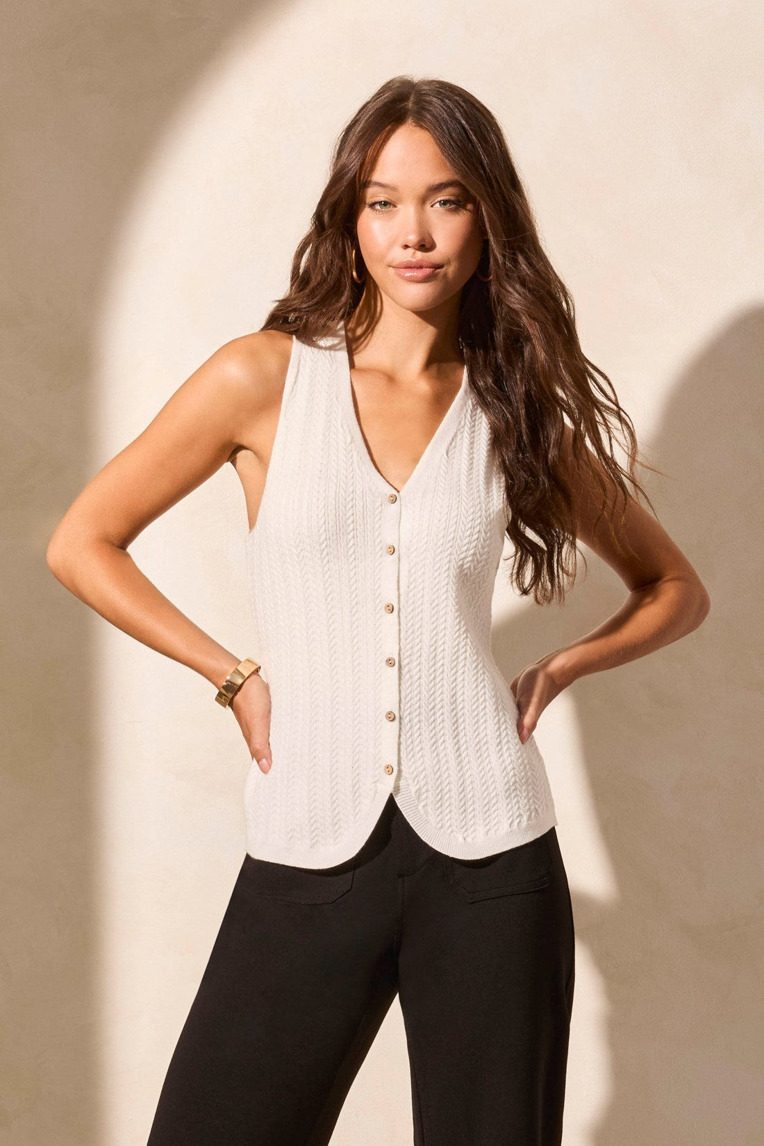 SWEATER VEST W/ WOOD BUTTONS