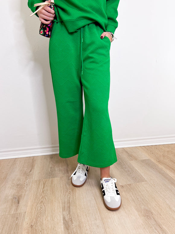 TEXTURED CROPPED WIDE LEG PANT