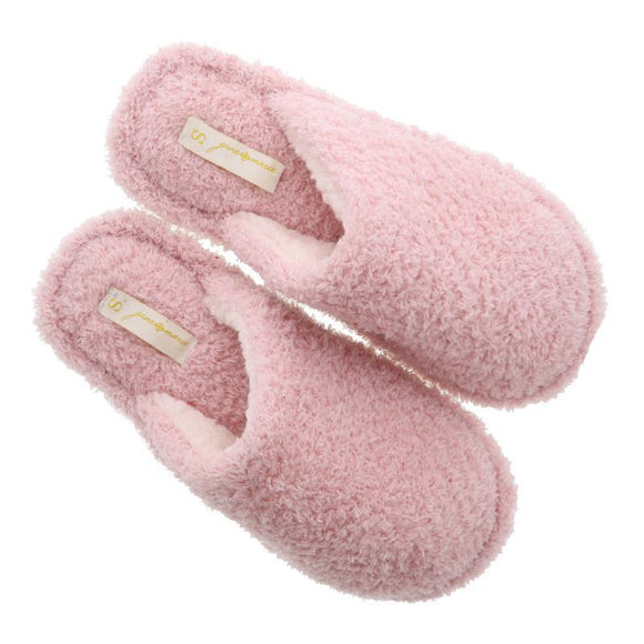 CLOSED TOE SLIPPER