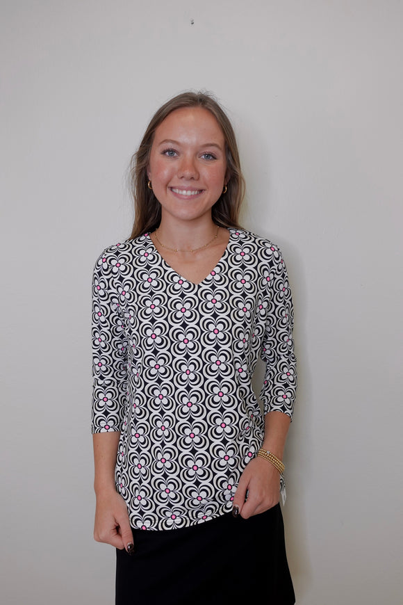 3/4 Sleeve V-neck Top