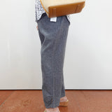 Linen Solid Pleat Button Capri