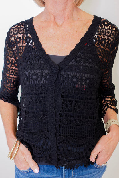SHORT SLEEVE LACE BOLERO