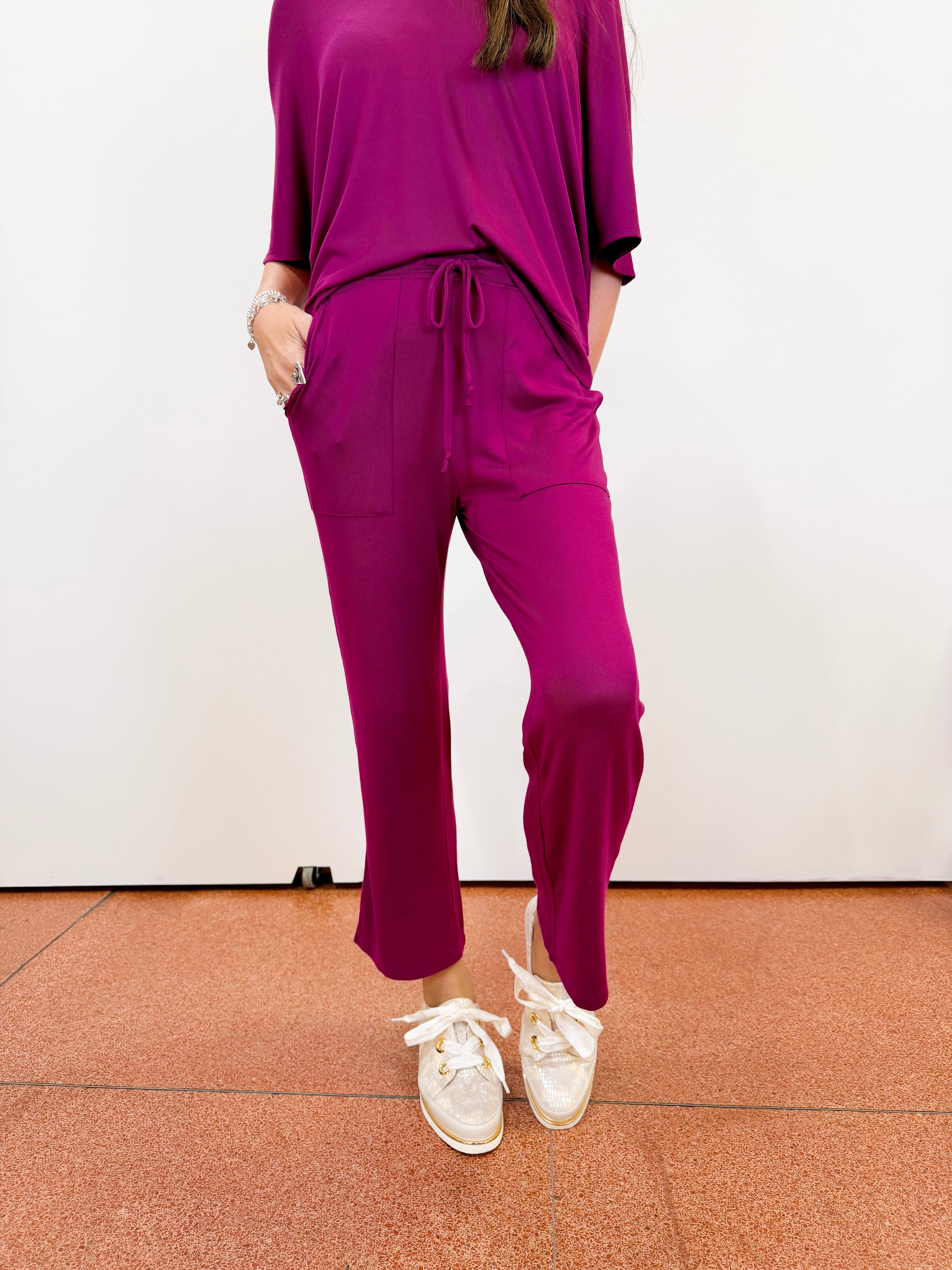 Dream Relaxed V-Neck Capri Set - TresChicTexas