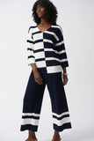 STRIPED V-NECK PULLOVER