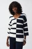 STRIPED V-NECK PULLOVER