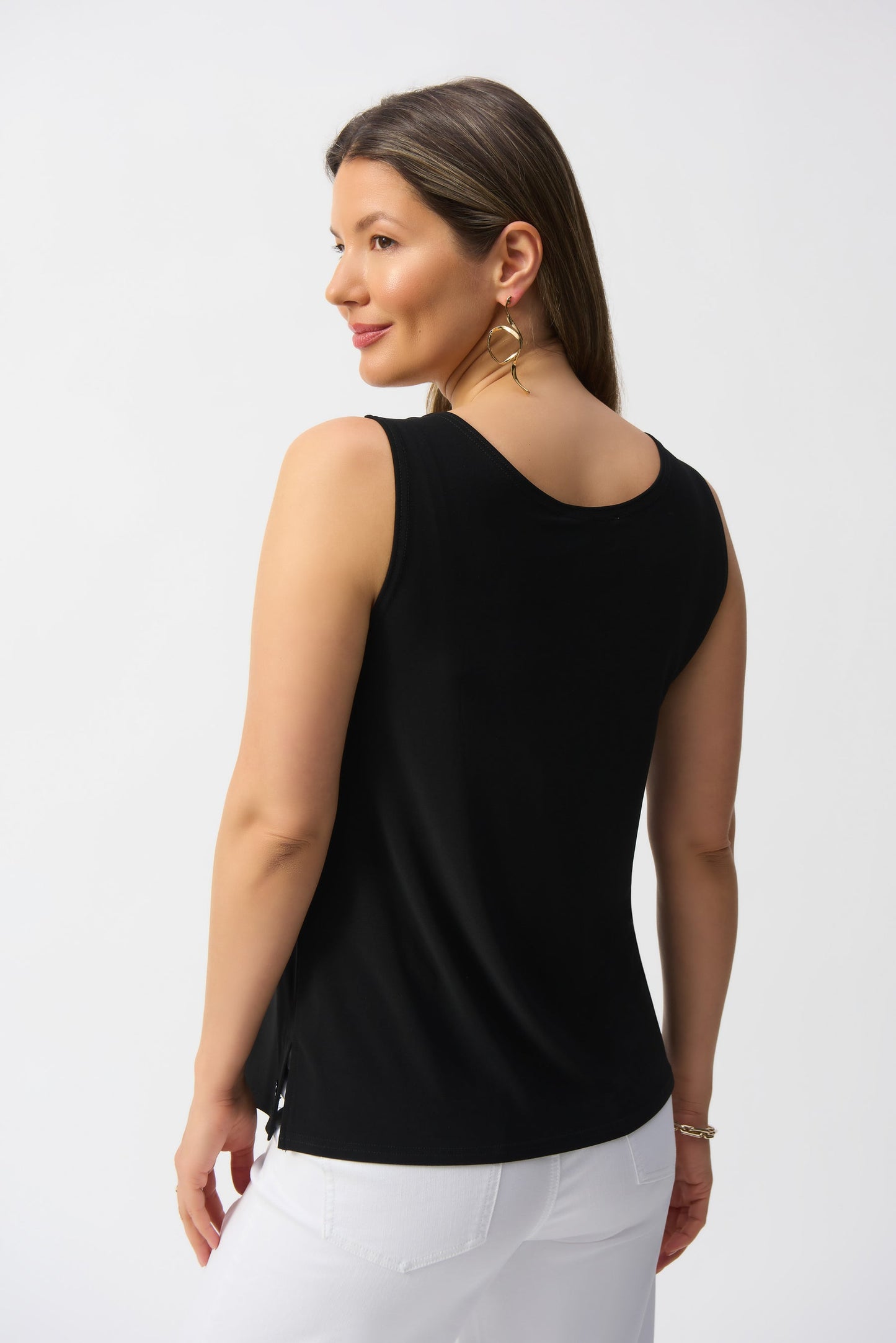 SCOOP NECK SLEEVELESS PULLOVER CAMI