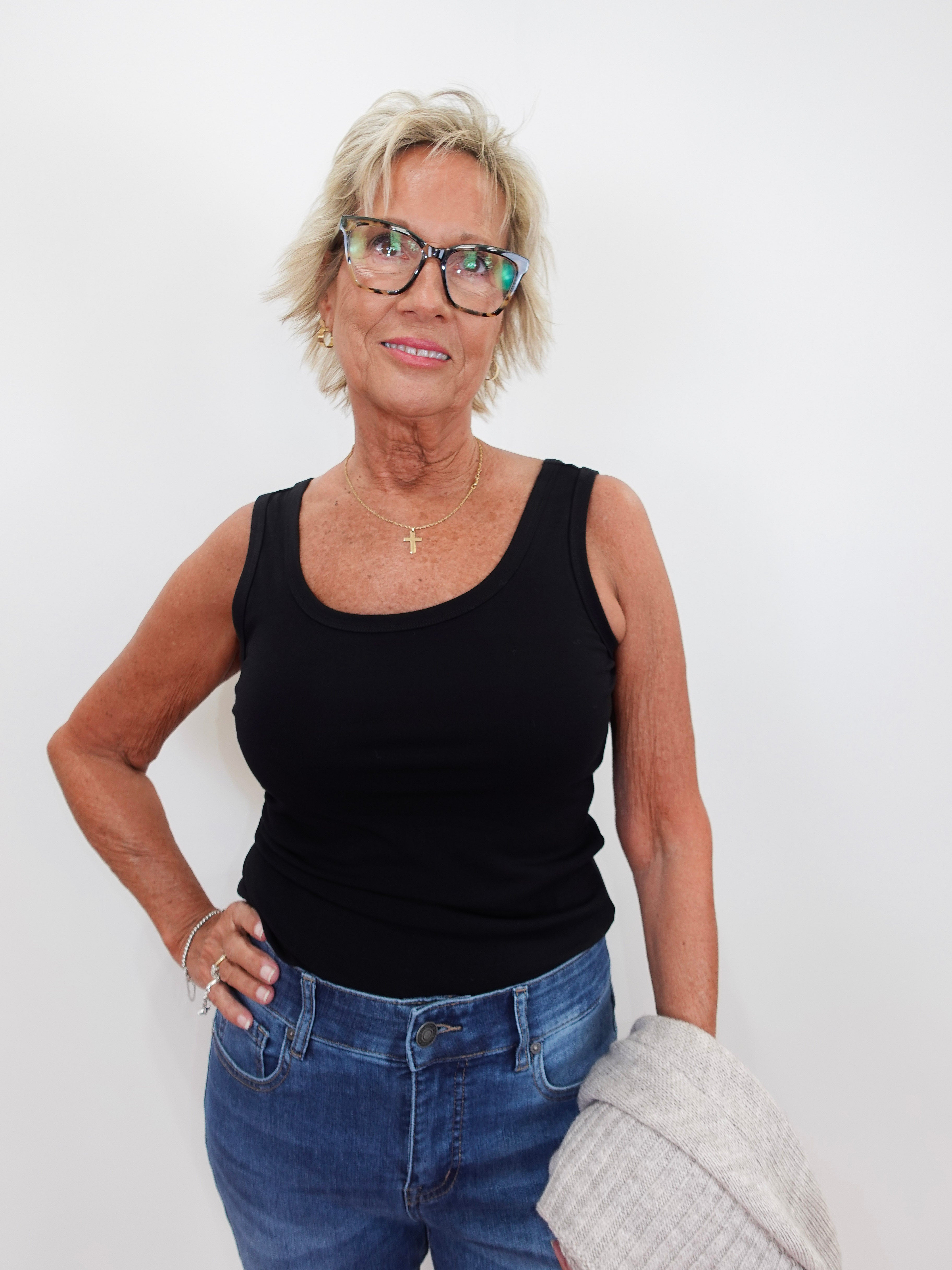 Scoop Neck Cami W/ Shirt Tail - TresChicTexas