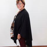 Black Motif Pull Through Wrap