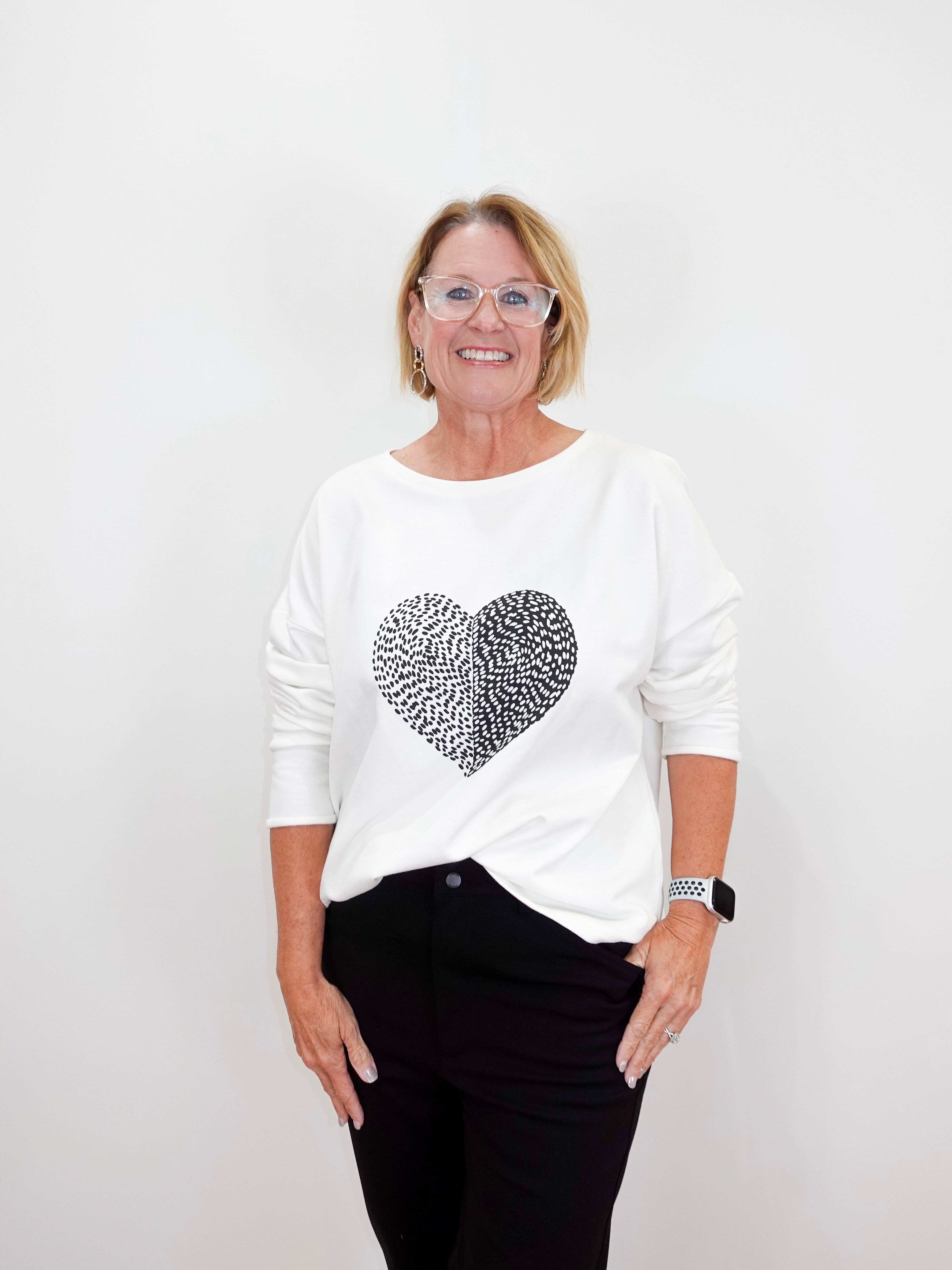 Destination Fleece Heart Pullover - TresChicTexas