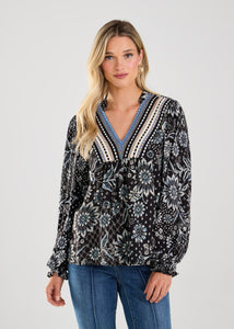 L/S V-NECK MIX MEDIA TOP