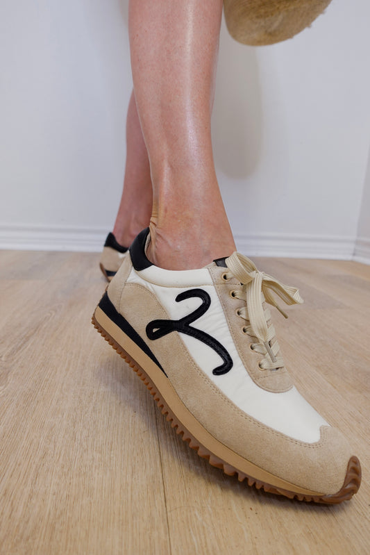 QUEEN TENNIS SHOE