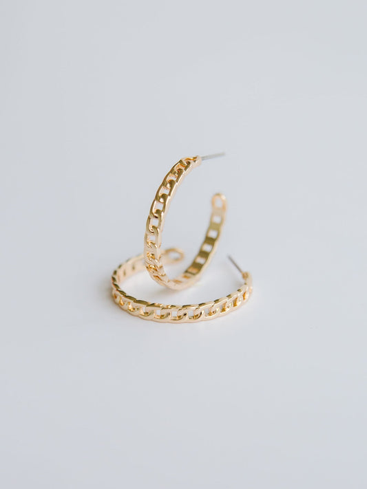 MM MEDIUM GOLDEN HOOPS