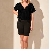 Raglan S/S Crew Neck / V-Neck Top