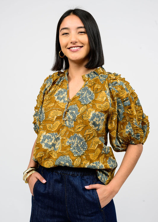 Hydranga Ruffle Sleeve Top