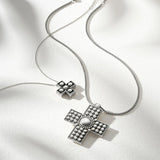 PRETTY TOUGH SMALL CROSS NECKLACE