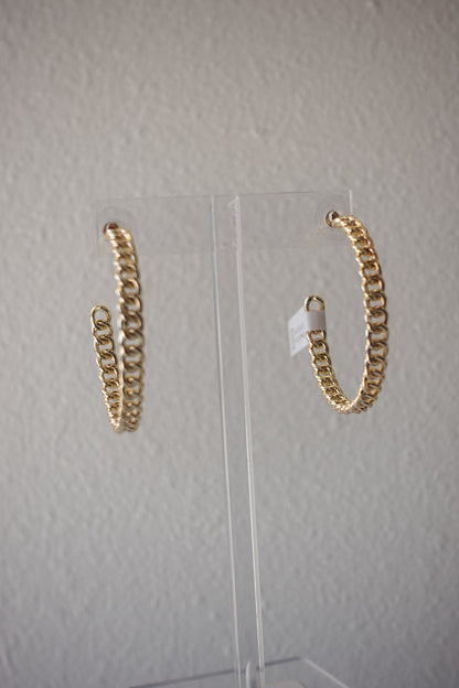 MM LARGE GOLDEN HOOPS