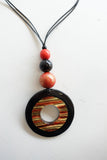 3-BEAD RESIN NECKLACE