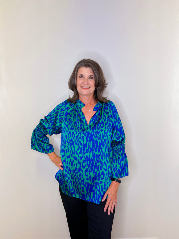 JAZZY CINCHED SLEEVE TOP