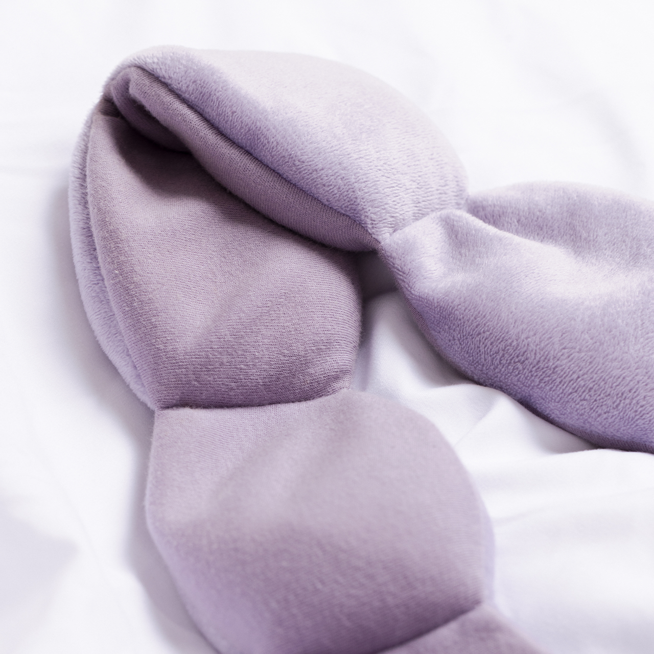 WISTERIA WEIGHTED SLEEP MASK