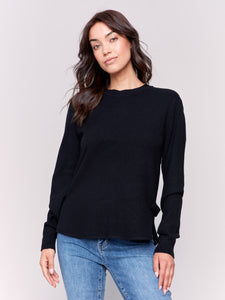 ROUND HEM SWEATER W/ SIDE TAB