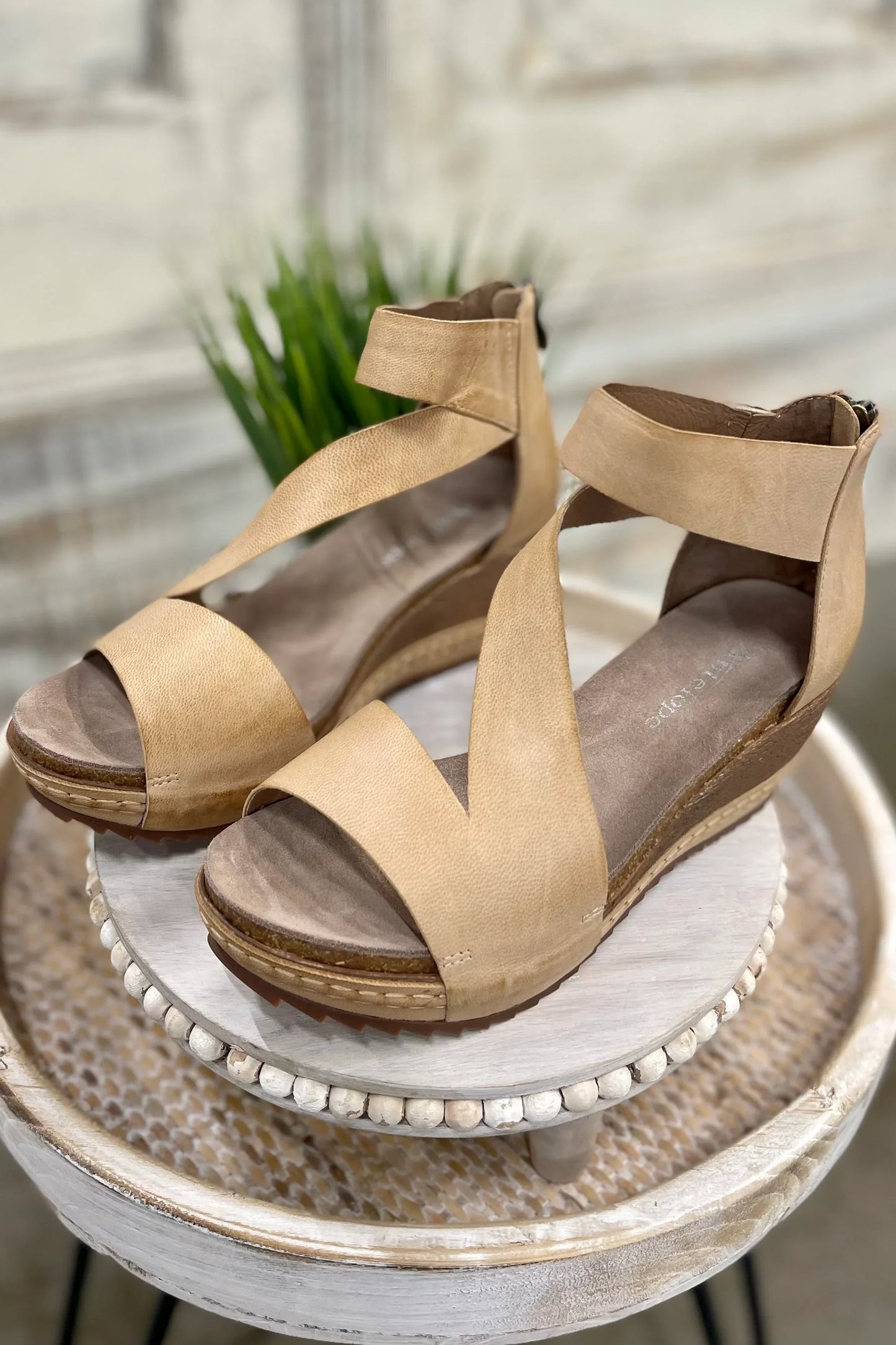 DAVI LEATHER WEDGE - TresChicTexas