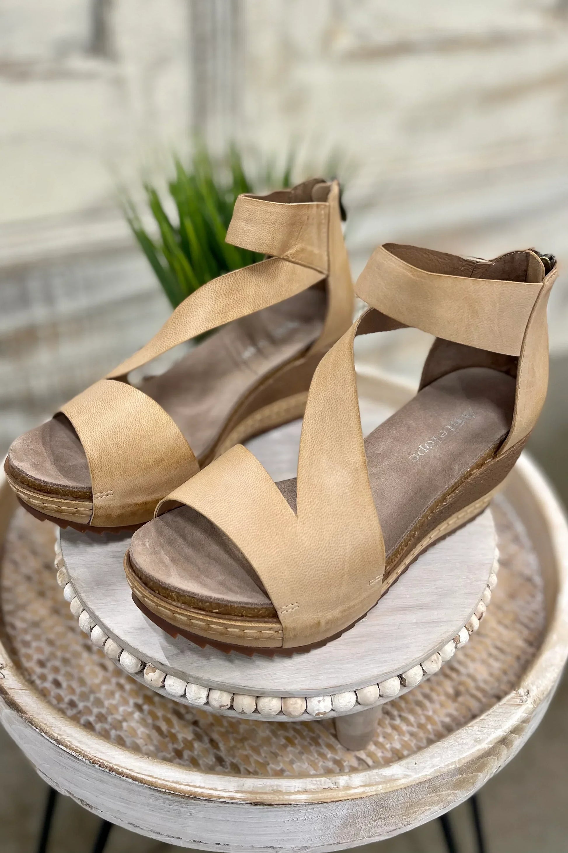 DAVI LEATHER WEDGE - TresChicTexas