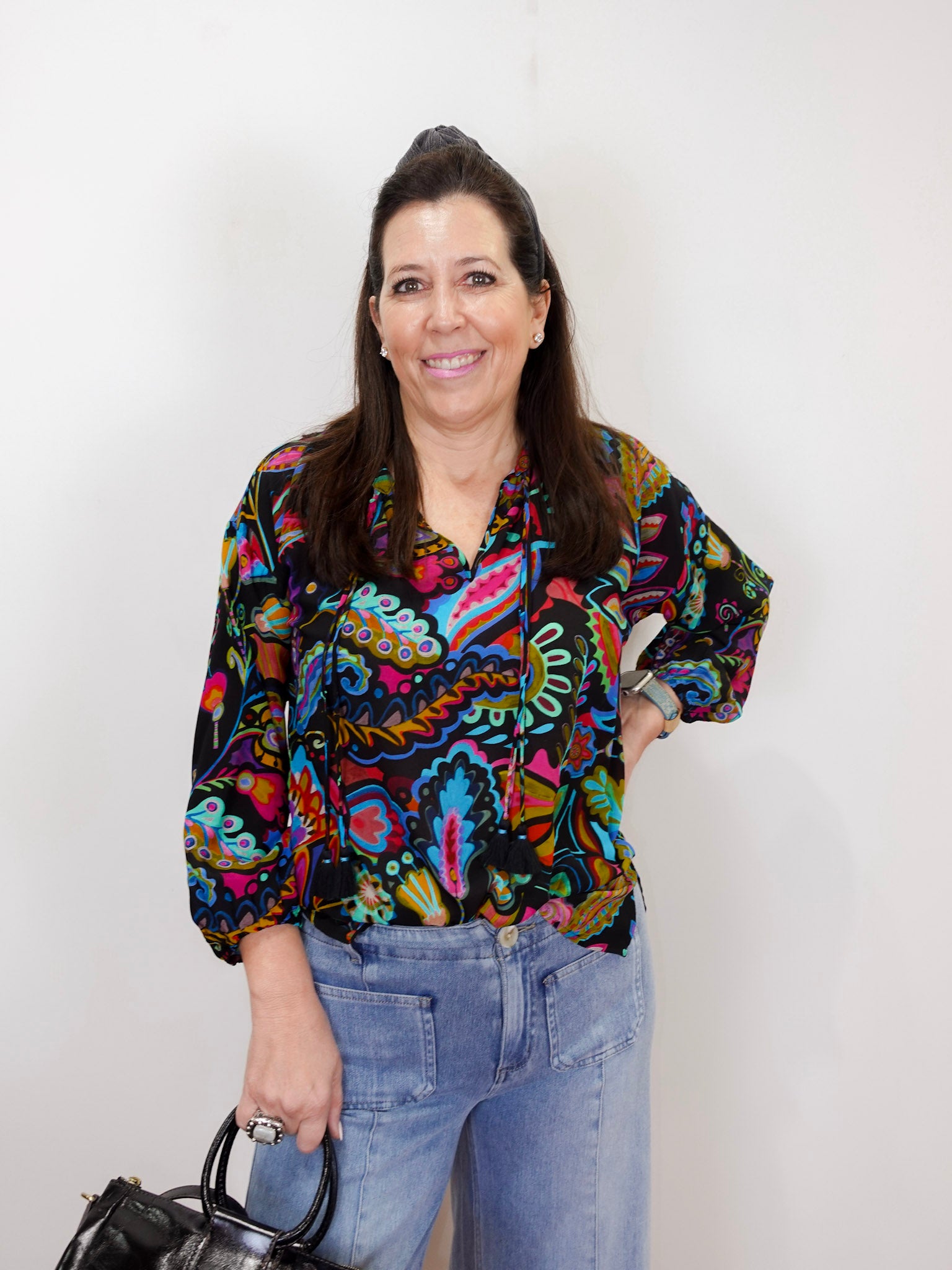 front view of the margot silvana blouse by johnny was styled casually with denim and handbag