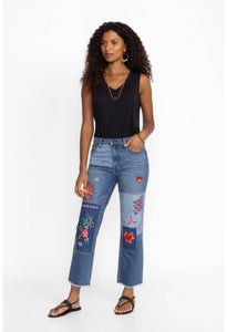 THE CROPPED STRAIGHT JEAN