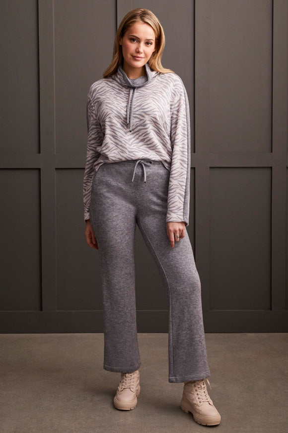 PULL-ON PANT W/ POCKETS