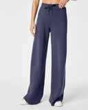 AIRESSENTIAL WIDE LEG PANT