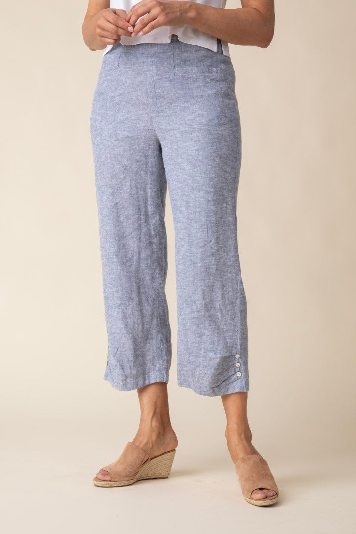Solid Pleat Button Capri