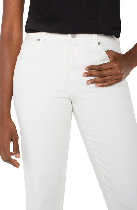 28" Liv Non-Skinny Skinny