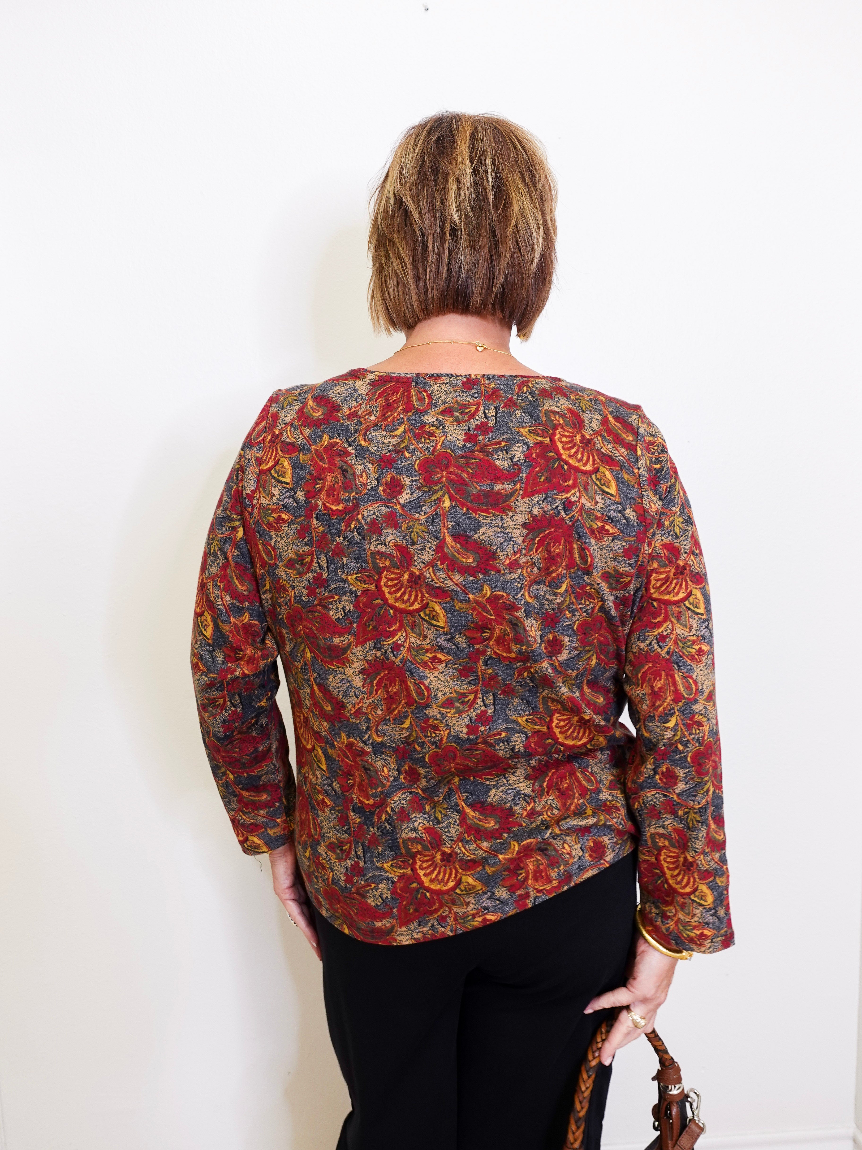 woman wearing a rib paisley everyday tee against a white background. 