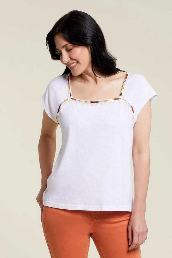 CAP SLEEVE EMBROIDERED TOP