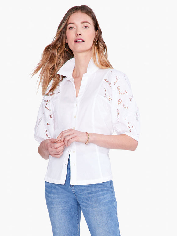 EYELET SLEEVES BUTTON UP TOP