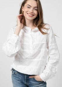 PATCHED EYELET TOP